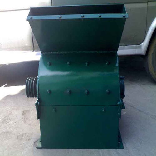 龍鈺花生餅粉碎機,豆餅破碎設備